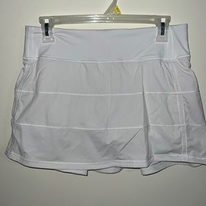 Lululemon Pace Rival Skirt (Tall) 4-way Stretch 15" | White | Size 6 | Excellent